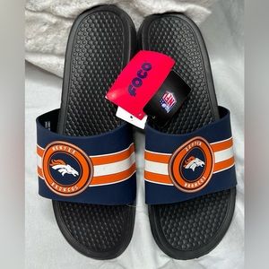 New with tags Broncos slides